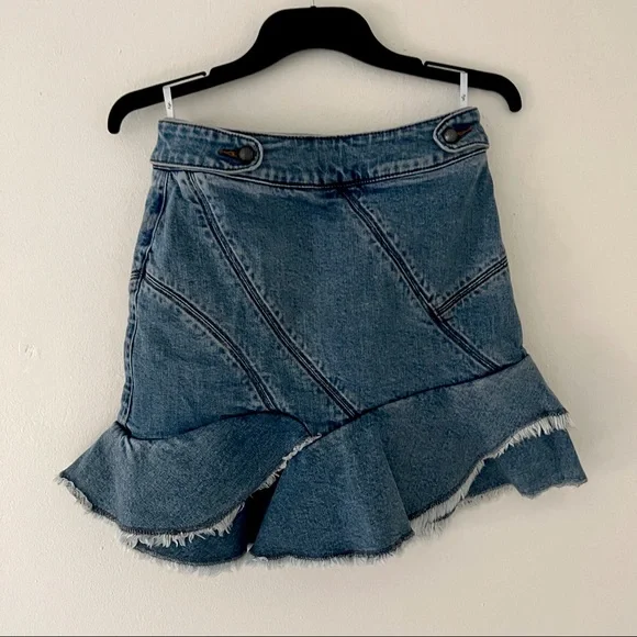 AJE Denim Mini Skirt • Classic Wash • Second Hand • Size 4AU RRP $295 - Picture 4 of 16